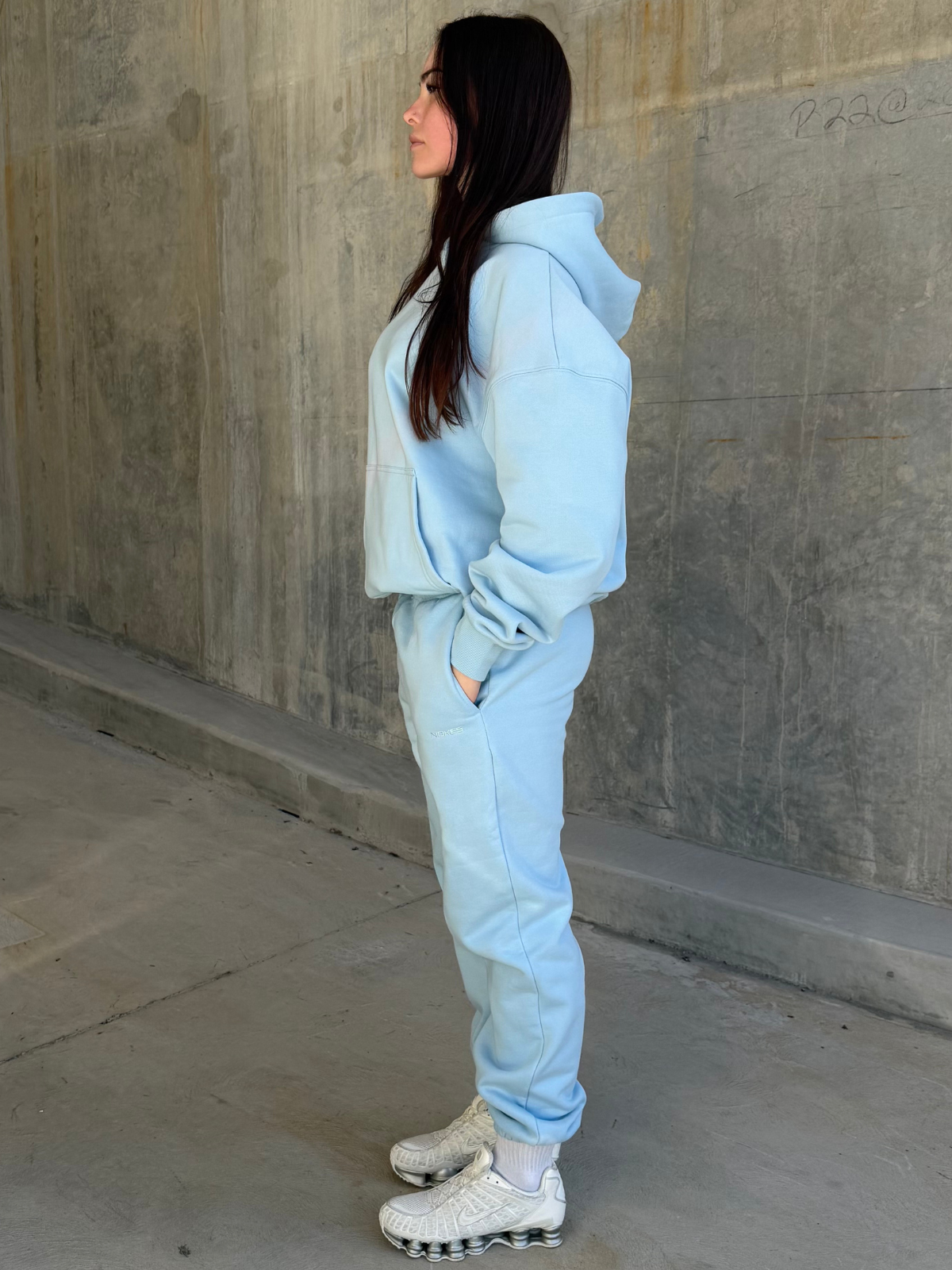 georgia is 5'8 and wears size M