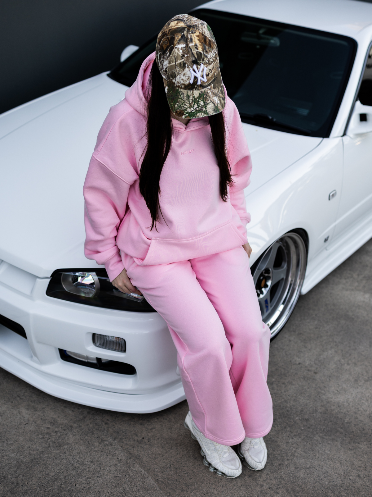bespoke hoodie - blossom